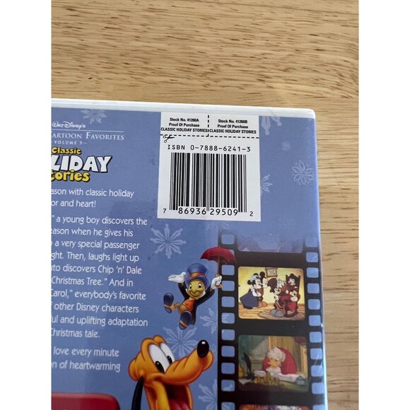Walt Disney Classic Holiday Stories DVD Volume 9 Animated Holiday Film Pre-Owned - Picture 3 of 4